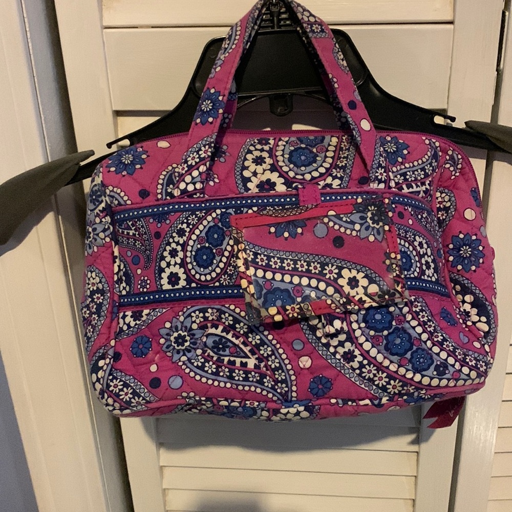 Vera Bradley Lunch Sack in pink paisley